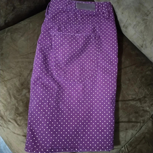 H&M Skirt - Picture 2 of 7